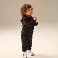 327 New-B Hook and Loop Shoes Size 4-10