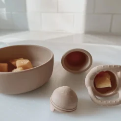 Baby Food Feeder - Leaf