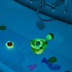 Catch a Glowing Star™ Bath Toy