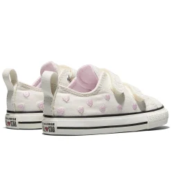 Chuck Taylor 2v Shoes 4-10