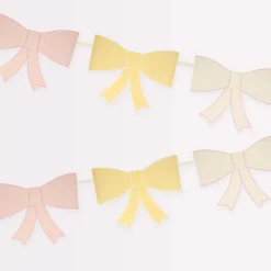 3D Paper Bow Garland