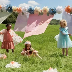 Flowers In Bloom Giant Garland