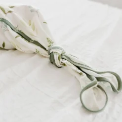 Knotted Gown 0m+ - Leaf Haven