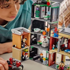 LEGO® ǀ Marvel Spider-Man vs. Oscorp