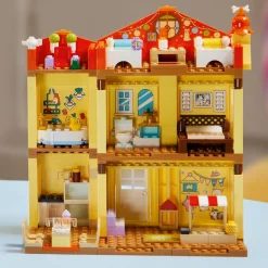 LEGO® Bluey: Bluey’s Family House