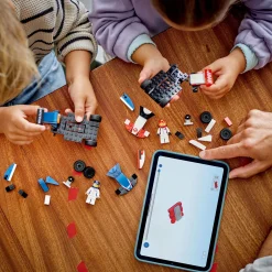 LEGO® City F1® Williams Racing & Haas F1® Race Cars