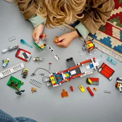 LEGO® City Fire Command Truck