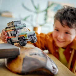 LEGO® City Off-Road 4x4 Mountain Truck