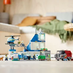 LEGO® City Police Station