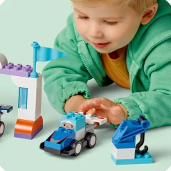 LEGO® DUPLO® Town F1® Team Race Cars & Drivers