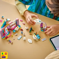 LEGO® Friends Unicorn Dream Café