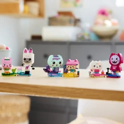 LEGO® Gabby’s Dollhouse Gabby’s Brick-Built Cat Friends