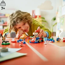 LEGO® Super Mario™: Mario Kart™ – Interactive LEGO® Mario™ & Standard Kart