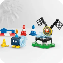 LEGO® Super Mario™: Mario Kart™ – Interactive LEGO® Mario™ & Standard Kart