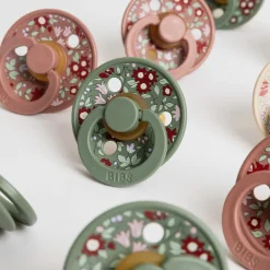 LIBERTY Pacifier Bibs 6-18m Set of 2 - Pine Mix (Size 2)