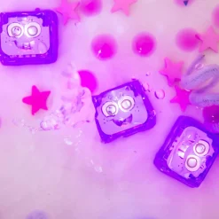 Light-Up Cubes for Bath - Lumi