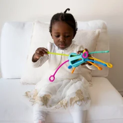 Mintee Zippee Activity Toy