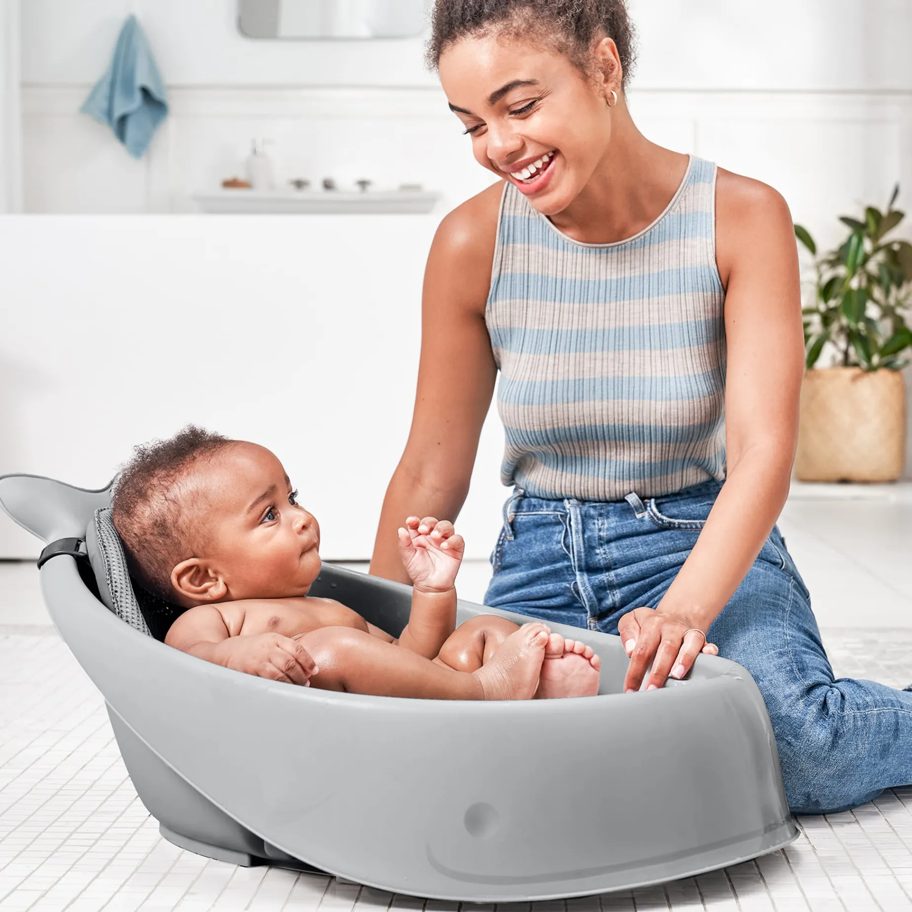 Moby Smart Sling 3-Stage Tub - Gray