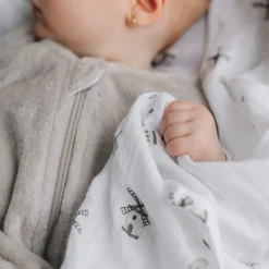 Moulins Muslin Blanket