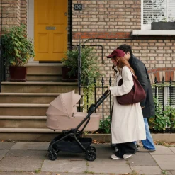 Nia Stroller - Black Onyx