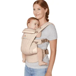 Omni Dream Baby Carrier - Natural Dots