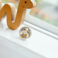 Pacifier Bibs (2) 6-18m - Strawberry (Size 2)