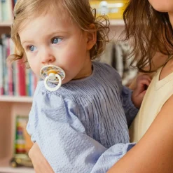 Pacifier Bibs (2) 6-18m - Strawberry (Size 2)