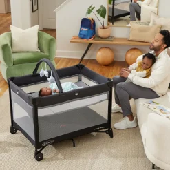 Playard On The Go Zip Reeves