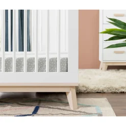 Scoot 3-in-1 Convertible Crib - White / Washed Natural