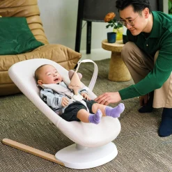 Stokke® Yoga™ Bouncer - Light Sand