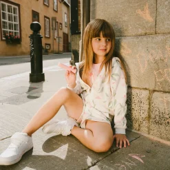 Straw Hat Flowers Hoodie 7-10