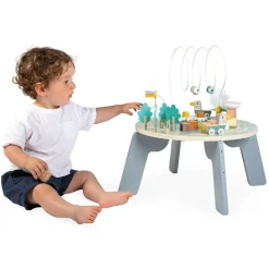 Sweet Cocoon Garden Activity Table