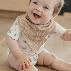 Wilder Bandana Bibs (4)