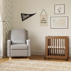 Yuzu 8-in-1 Convertible Crib - Walnut